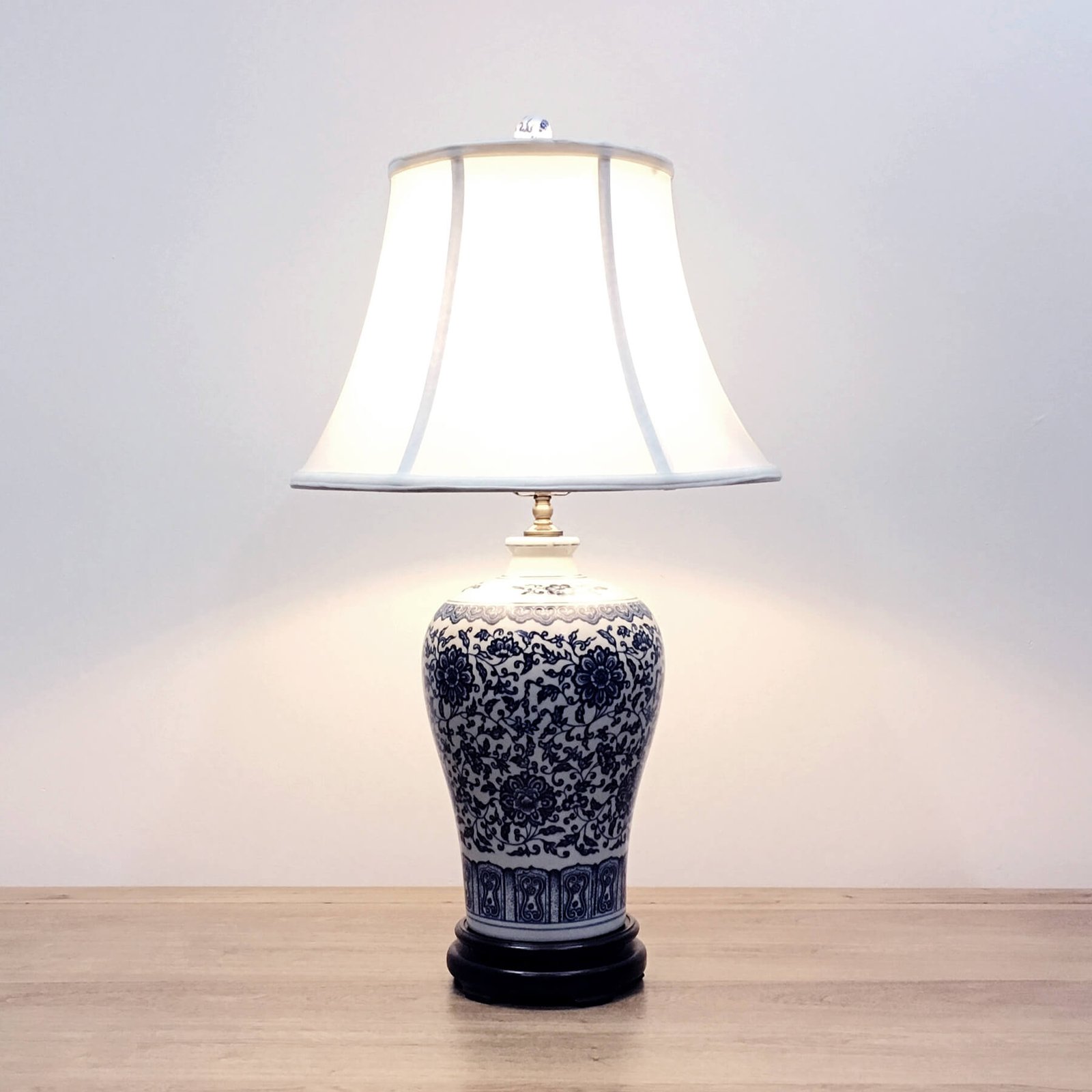 chinese ceramic lamp