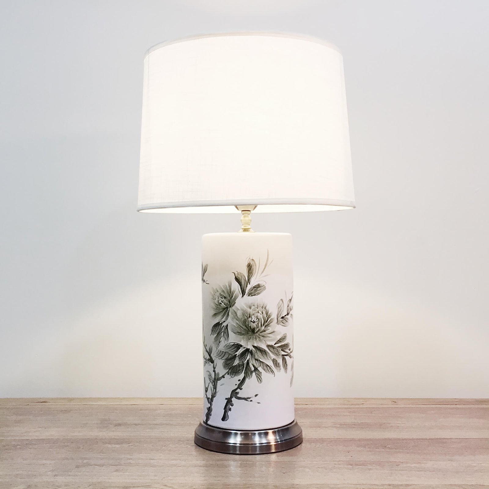 floral lamp base