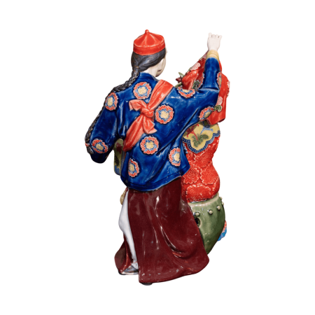 Chinese porcelain figurine of newly weds