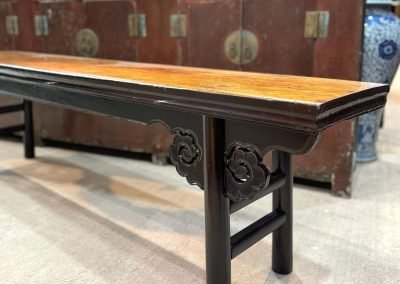 Chinese antique furniture, long pinewood bench with cloud aprons